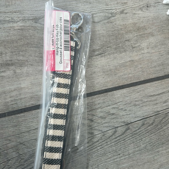 Key fobs - Picture 3 of 3